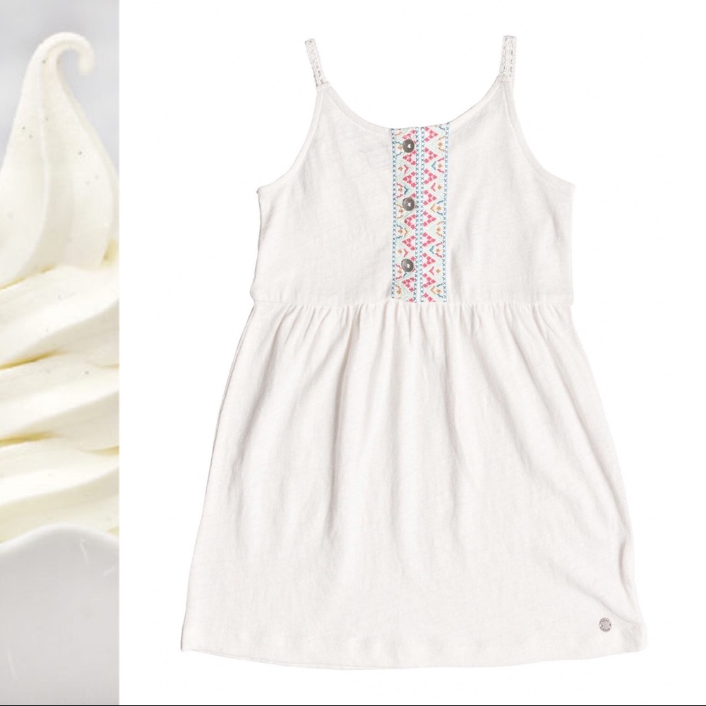 🌕 SOLD. 🥥 Roxy Reach-Up Above Embroidered Dress